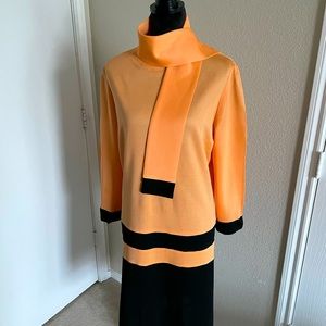 Lightweight polyester peach/black knit dress